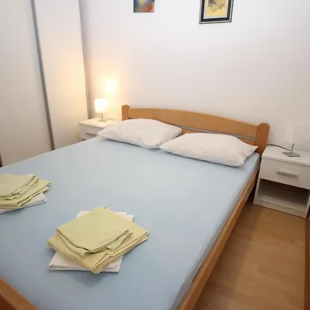 In Mit Eigenem Balkon By Interhome Apartment Baška