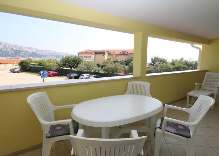 Апартаменты In Mit Eigenem Balkon By Interhome