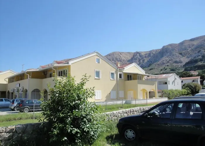 In Mit Eigenem Balkon By Interhome דירה באסקה