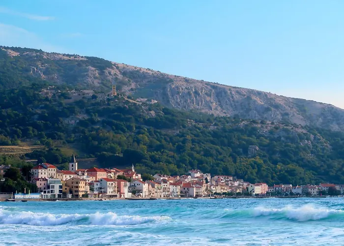 In Mit Eigenem Balkon By Interhome באסקה