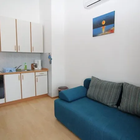アパート In Mit Eigenem Balkon By Interhome *